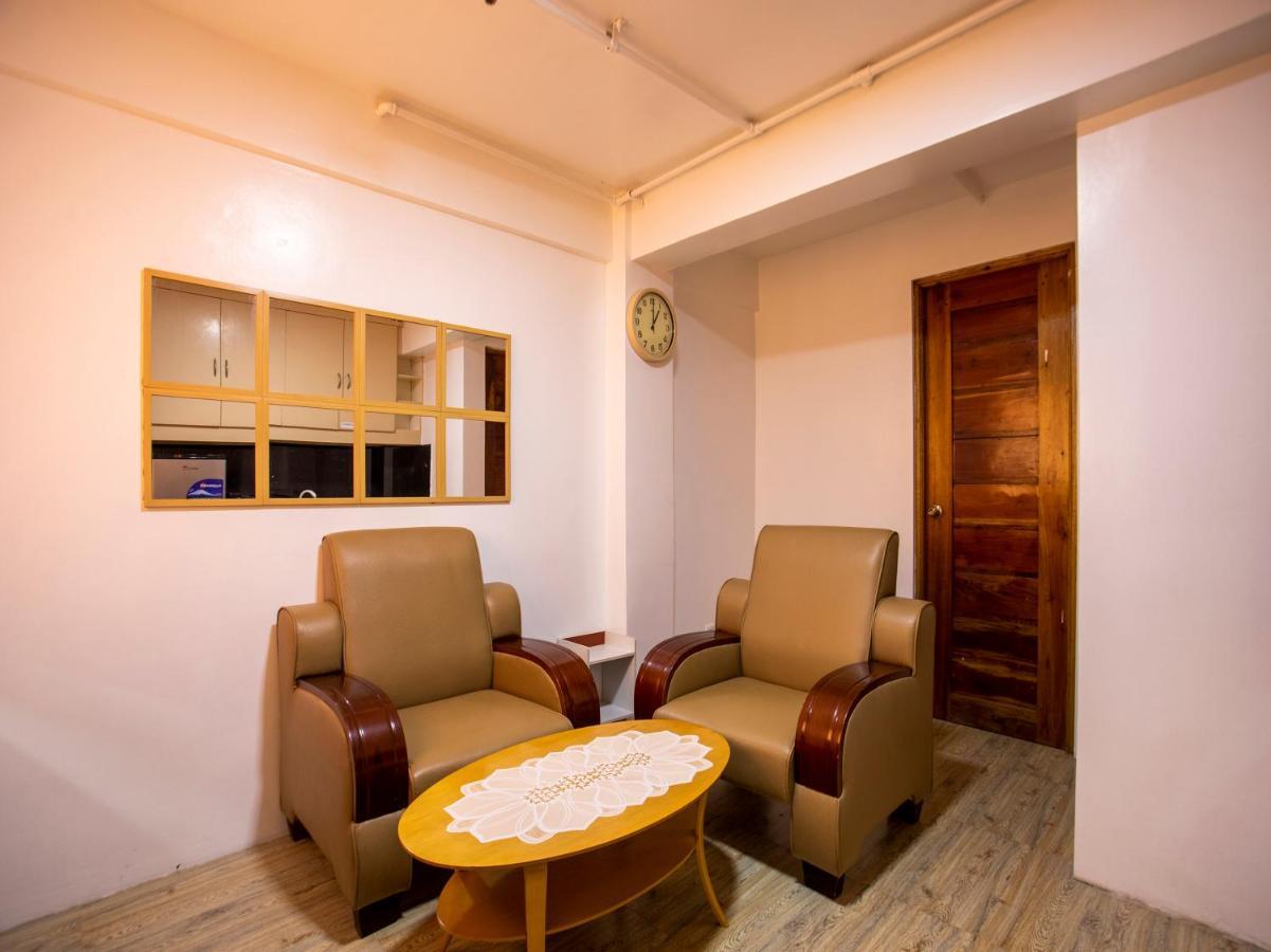 Capital O 806 Pattaui Residences Taguig Extérieur photo