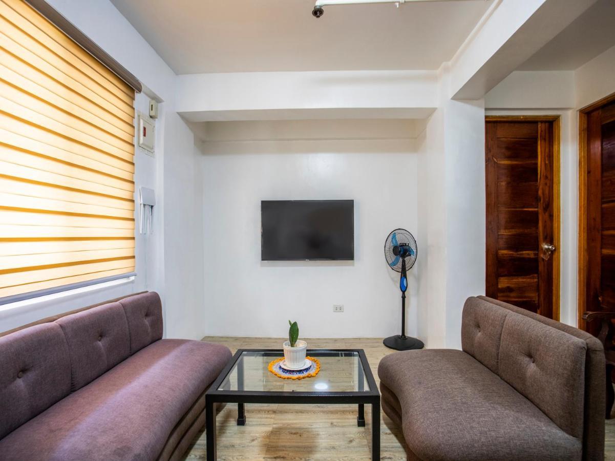 Capital O 806 Pattaui Residences Taguig Extérieur photo