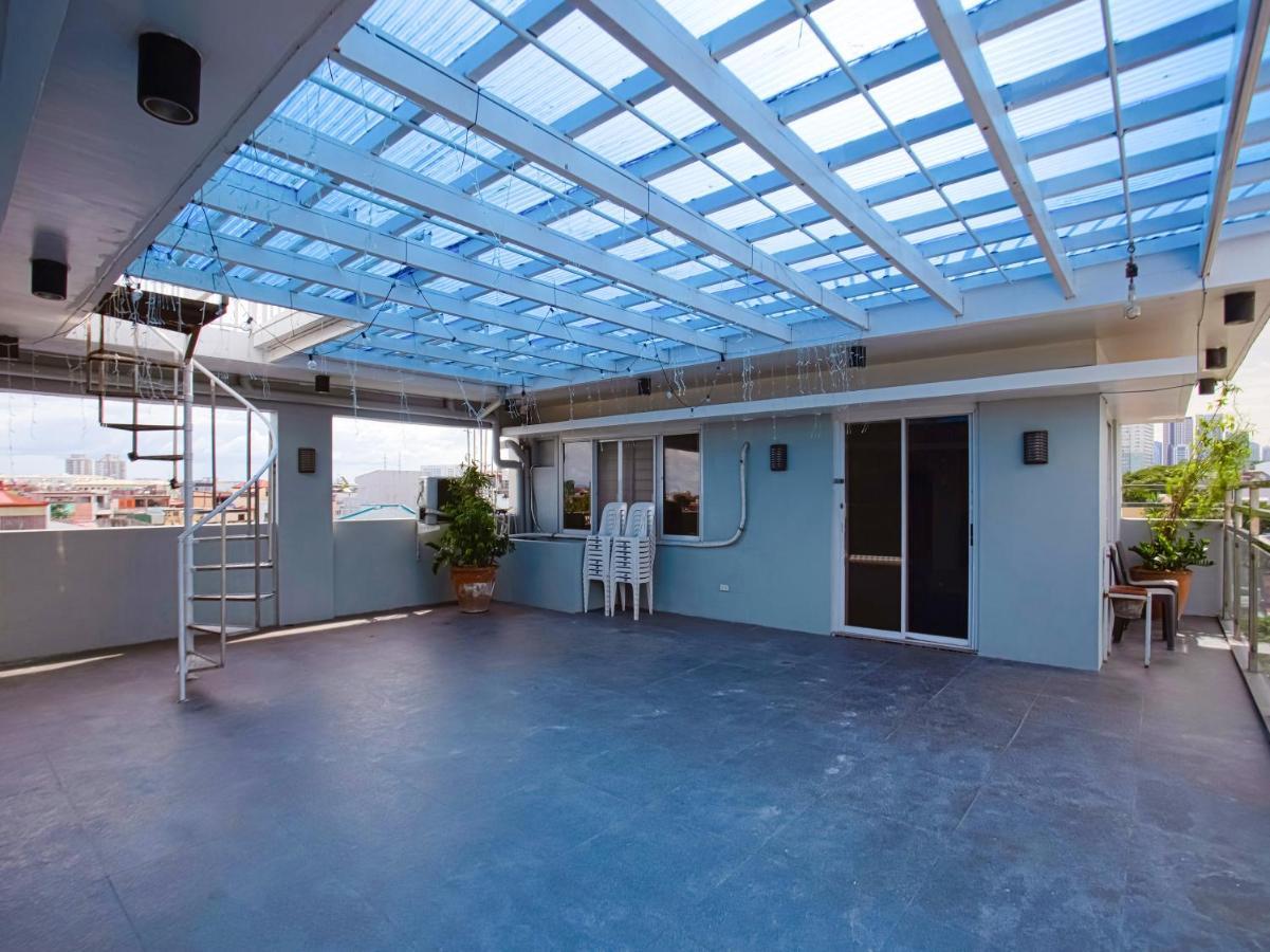Capital O 806 Pattaui Residences Taguig Extérieur photo