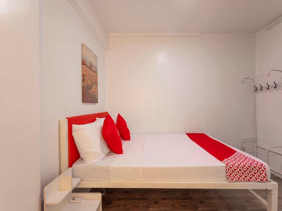 Capital O 806 Pattaui Residences Taguig Extérieur photo