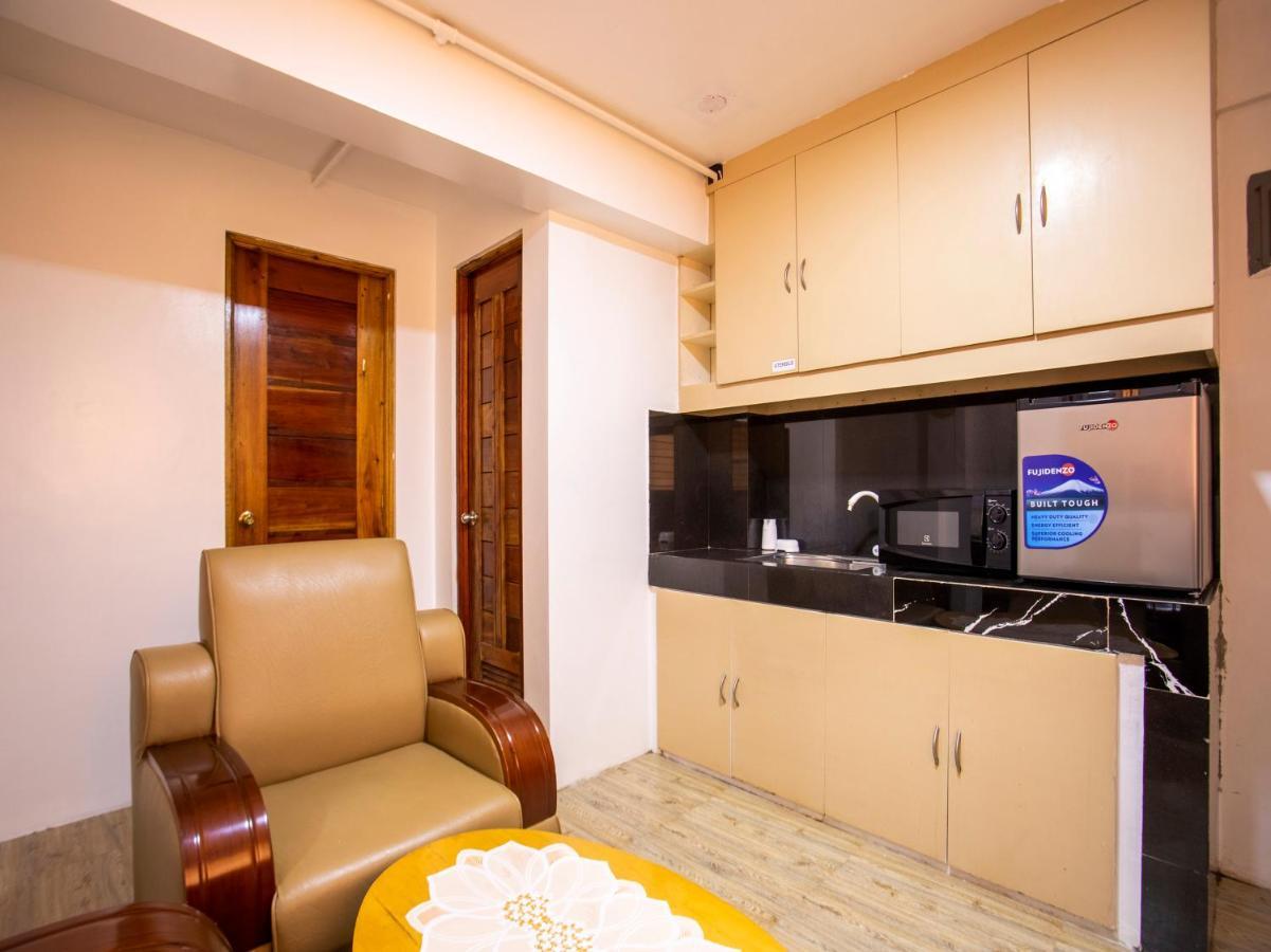 Capital O 806 Pattaui Residences Taguig Extérieur photo