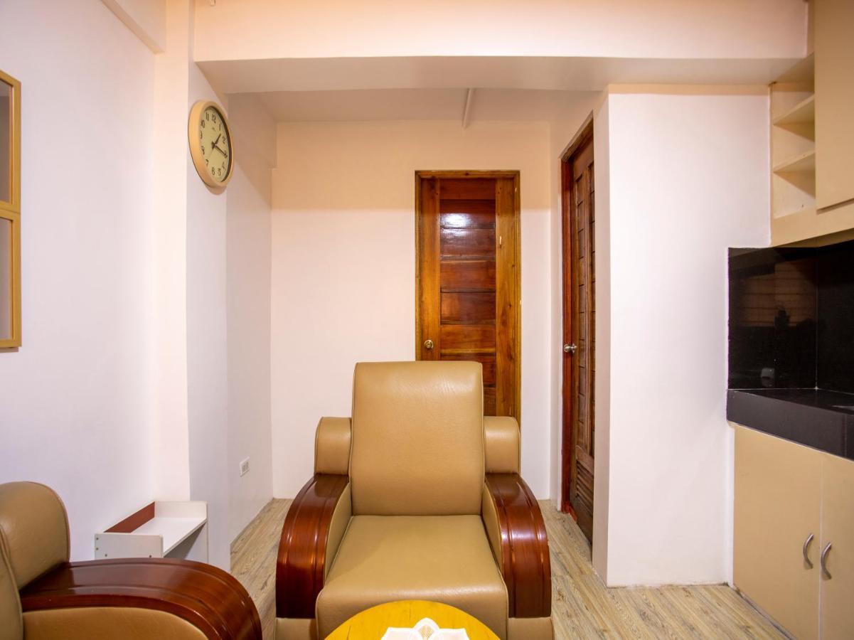 Capital O 806 Pattaui Residences Taguig Extérieur photo
